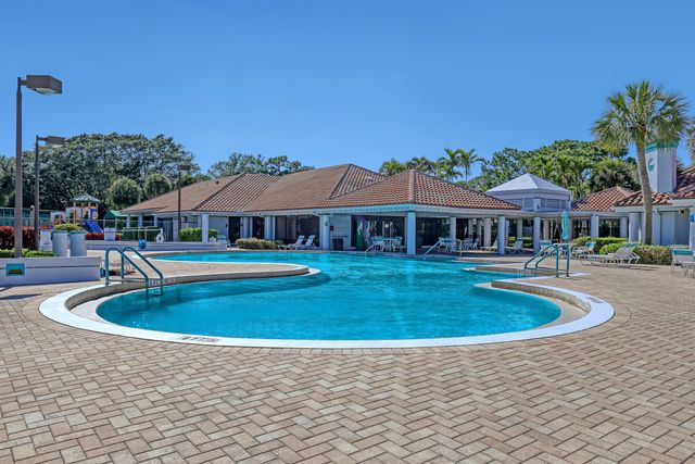 357 Hammocks Trail, Greenacres, FL 33413