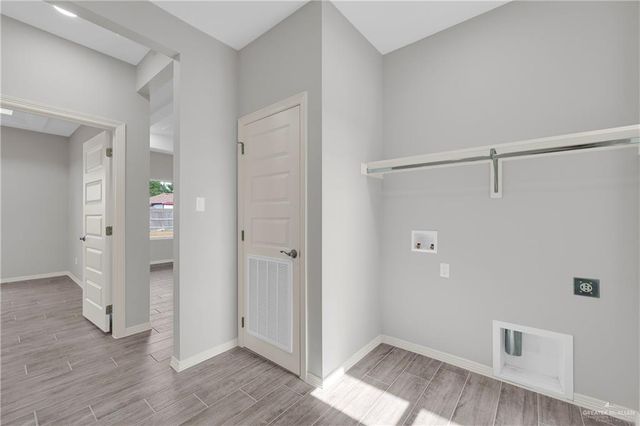 429 Serg Loop, Alamo, TX 78516