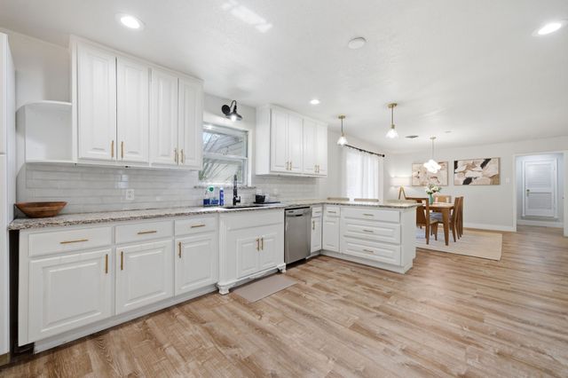 1915 Milam Street, Fort Worth, TX 76112