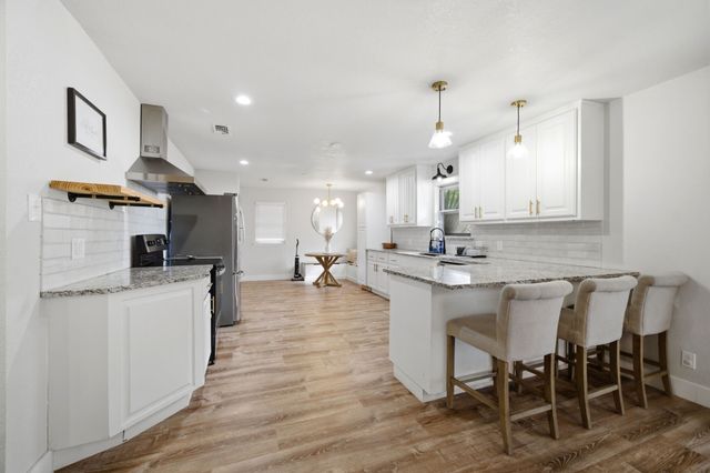 1915 Milam Street, Fort Worth, TX 76112