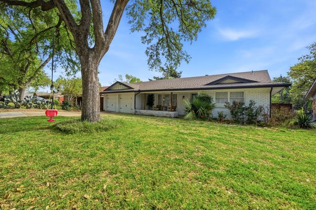 1915 Milam Street, Fort Worth, TX 76112