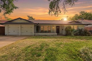 1915 Milam Street, Fort Worth, TX 76112