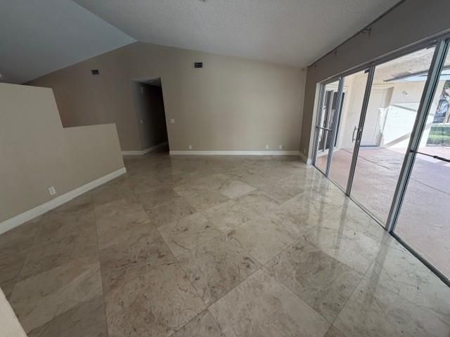 5182 NW 48th Ave, Coconut Creek, FL 33073