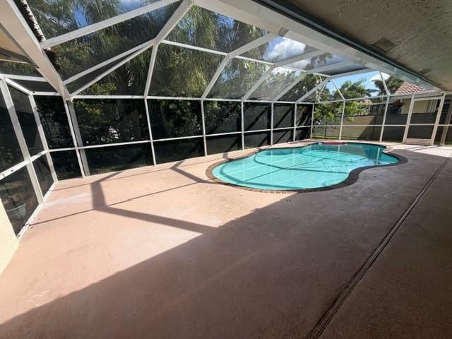 5182 NW 48th Ave, Coconut Creek, FL 33073