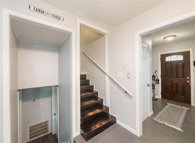 1806 Murray Ave, Rockdale, TX 76567