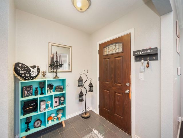 1806 Murray Ave, Rockdale, TX 76567