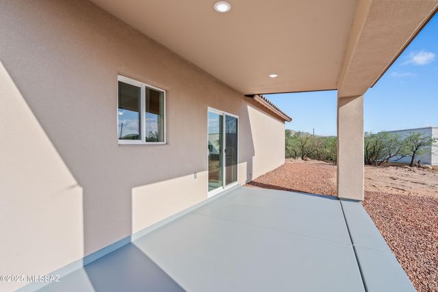 1832 Via Nevada, Rio Rico, AZ 85648