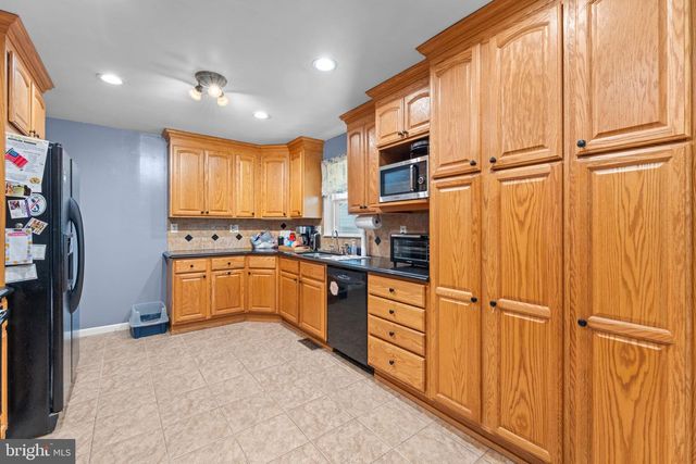 7900 OLAND CT, Hyattsville, MD 20784