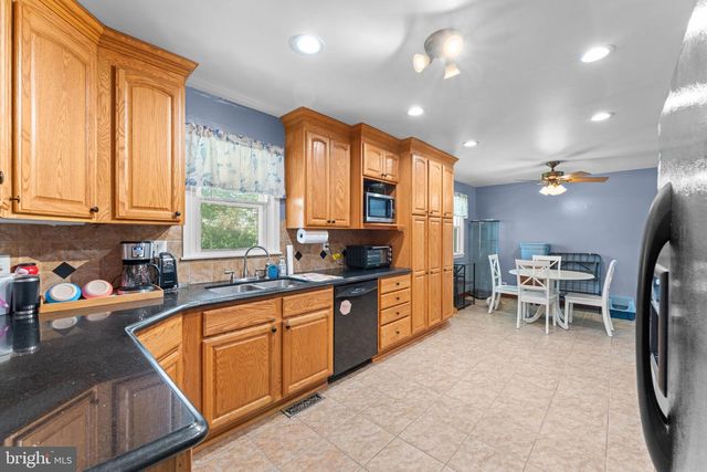 7900 OLAND CT, Hyattsville, MD 20784