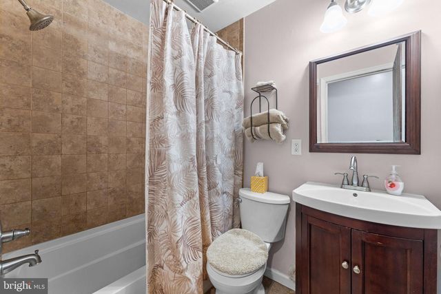 7900 OLAND CT, Hyattsville, MD 20784