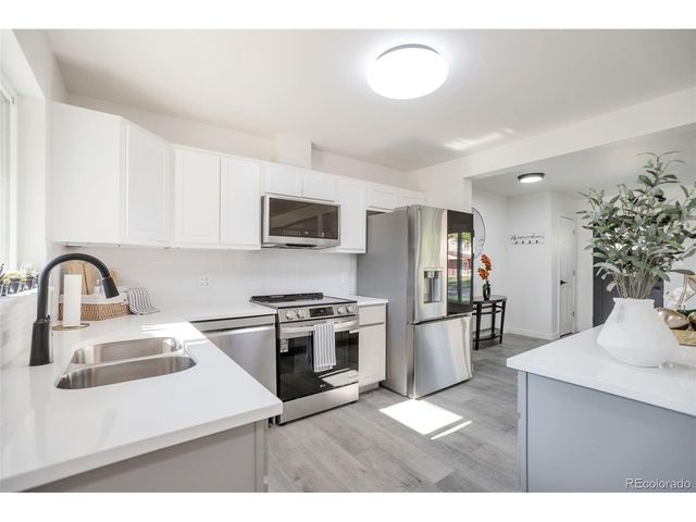 232 Saulsbury St, Denver, CO 80226