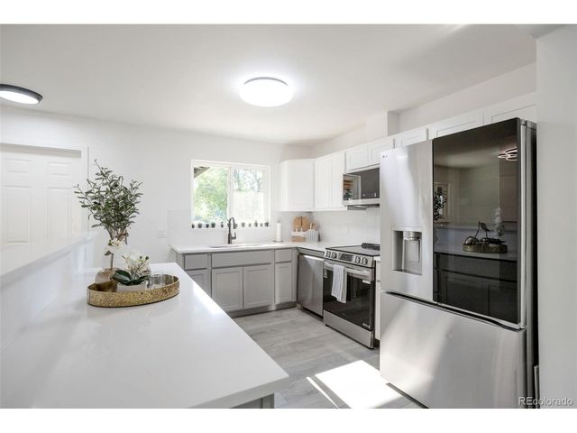 232 Saulsbury St, Denver, CO 80226