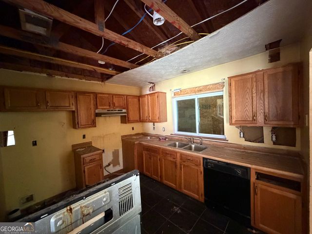 3738 Sandy Shoals Lane, Decatur, GA 30034