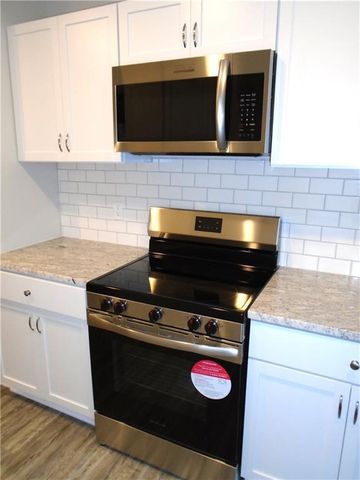 1308 6th Avenue, Leavenworth, KS 66048