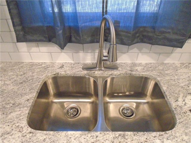 1308 6th Avenue, Leavenworth, KS 66048