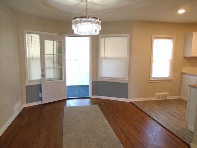 1308 6th Avenue, Leavenworth, KS 66048