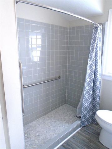 1308 6th Avenue, Leavenworth, KS 66048