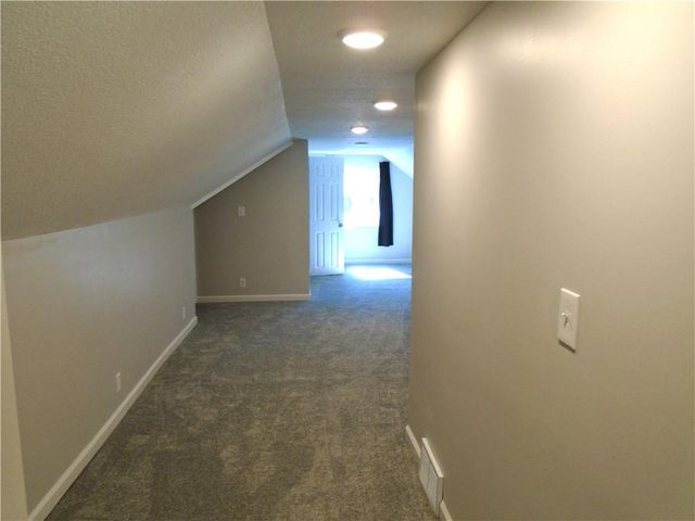 1308 6th Avenue, Leavenworth, KS 66048