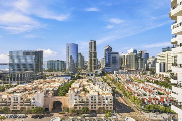 700 W Harbor Dr 1805, San Diego, CA 92101