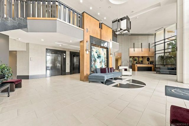 700 W Harbor Dr 1805, San Diego, CA 92101