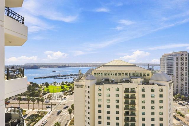 700 W Harbor Dr 1805, San Diego, CA 92101