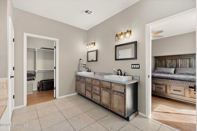 6413 Wagons East Trail, Las Cruces, NM 88012