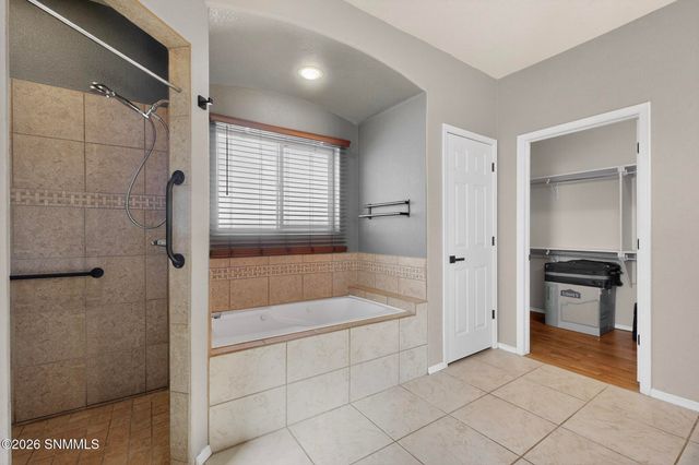 6413 Wagons East Trail, Las Cruces, NM 88012