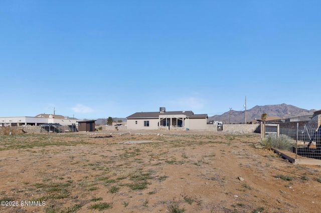 6413 Wagons East Trail, Las Cruces, NM 88012