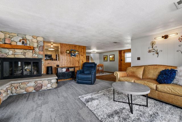 3733 Hickory Road, Excelsior, MN 55331