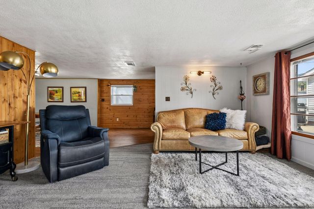 3733 Hickory Road, Excelsior, MN 55331