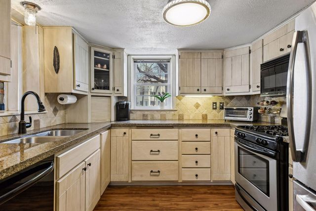 3733 Hickory Road, Excelsior, MN 55331