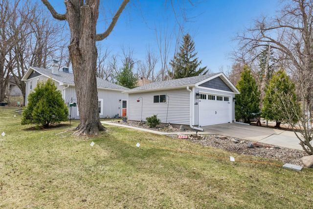 3733 Hickory Road, Excelsior, MN 55331