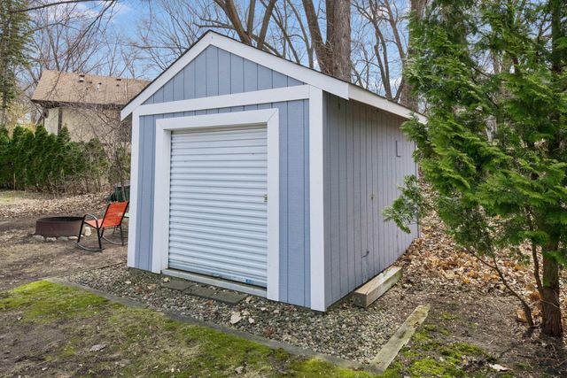 3733 Hickory Road, Excelsior, MN 55331