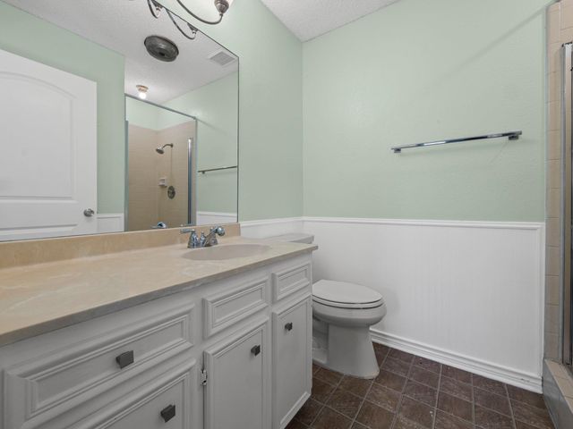 1002 Cresswell DR, Pflugerville, TX 78660