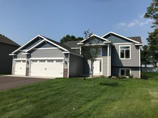 1117 Rum River Drive SW, Isanti, MN 55040