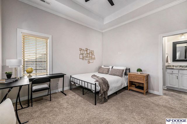 21313 Hickory Street, Omaha, NE 68022