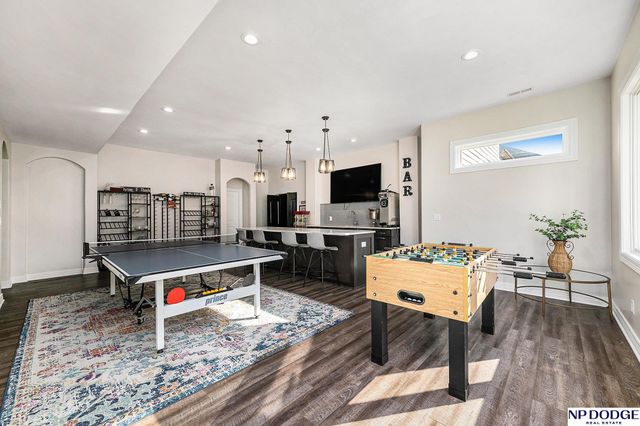 21313 Hickory Street, Omaha, NE 68022