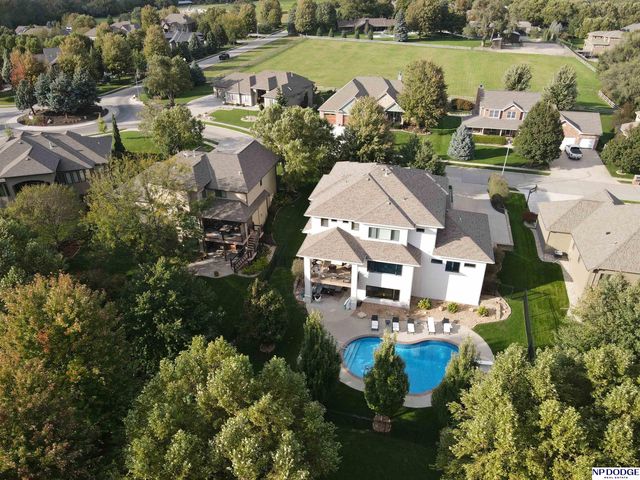 21313 Hickory Street, Omaha, NE 68022