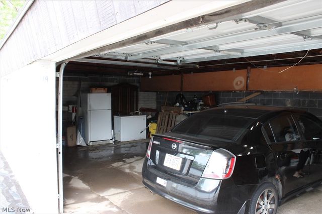 8557 N Akins Road 103, North Royalton, OH 44133