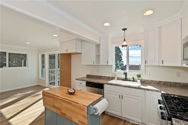 26650 Blackfoot Trail E, Rimforest, CA 92378