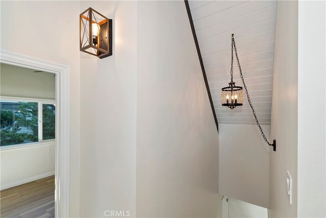 26650 Blackfoot Trail E, Rimforest, CA 92378