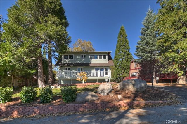 26650 Blackfoot Trail E, Rimforest, CA 92378