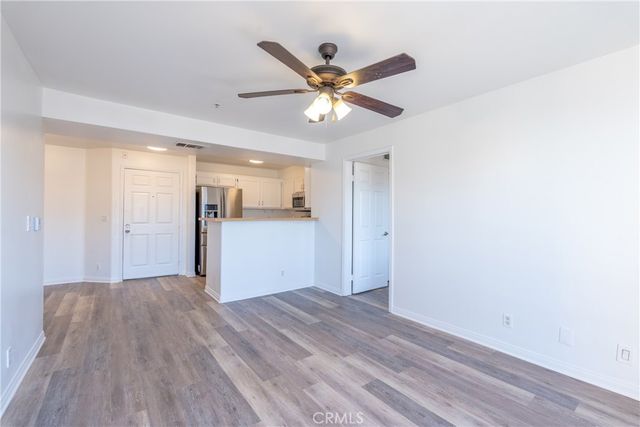 11410 Brookshire 319, Downey, CA 90241