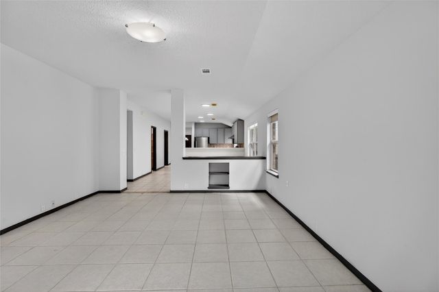 17331 Stone Peaks Drive, Houston, TX 77095