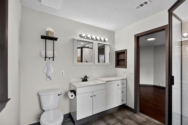 17331 Stone Peaks Drive, Houston, TX 77095