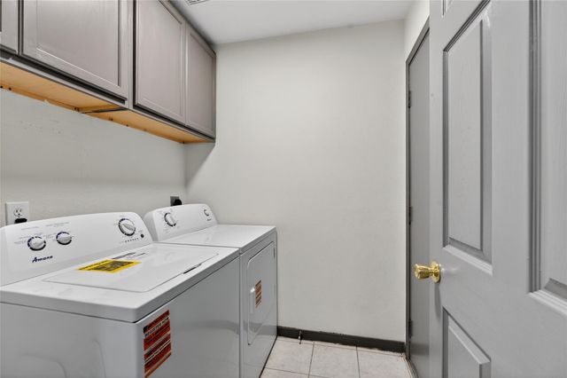 17331 Stone Peaks Drive, Houston, TX 77095