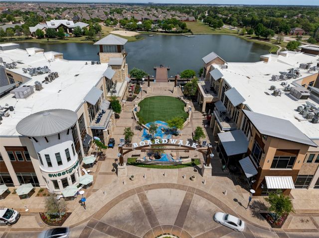 17331 Stone Peaks Drive, Houston, TX 77095