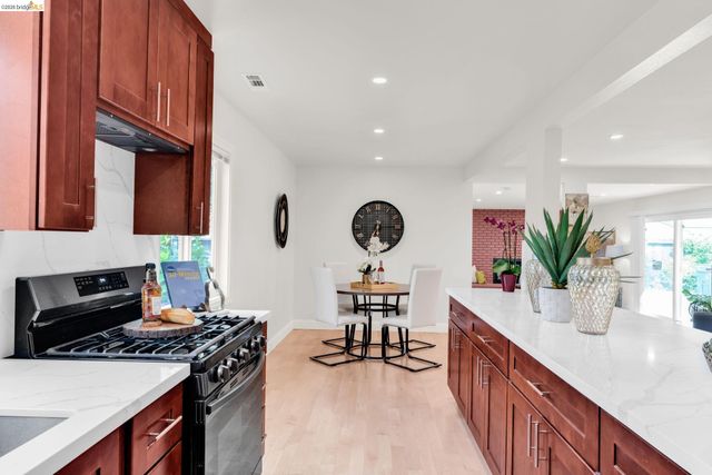 1631 Via Ventana, San Lorenzo, CA 94580