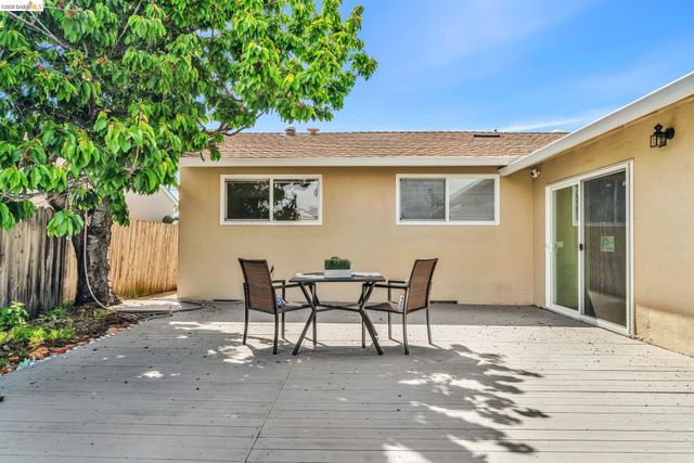 1631 Via Ventana, San Lorenzo, CA 94580