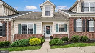 2146 HIDDEN MEADOWS AVE, Pennsburg, PA 18073